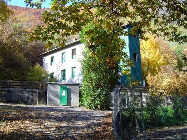 Appartements Les Pins Cierp Bagian luar foto
